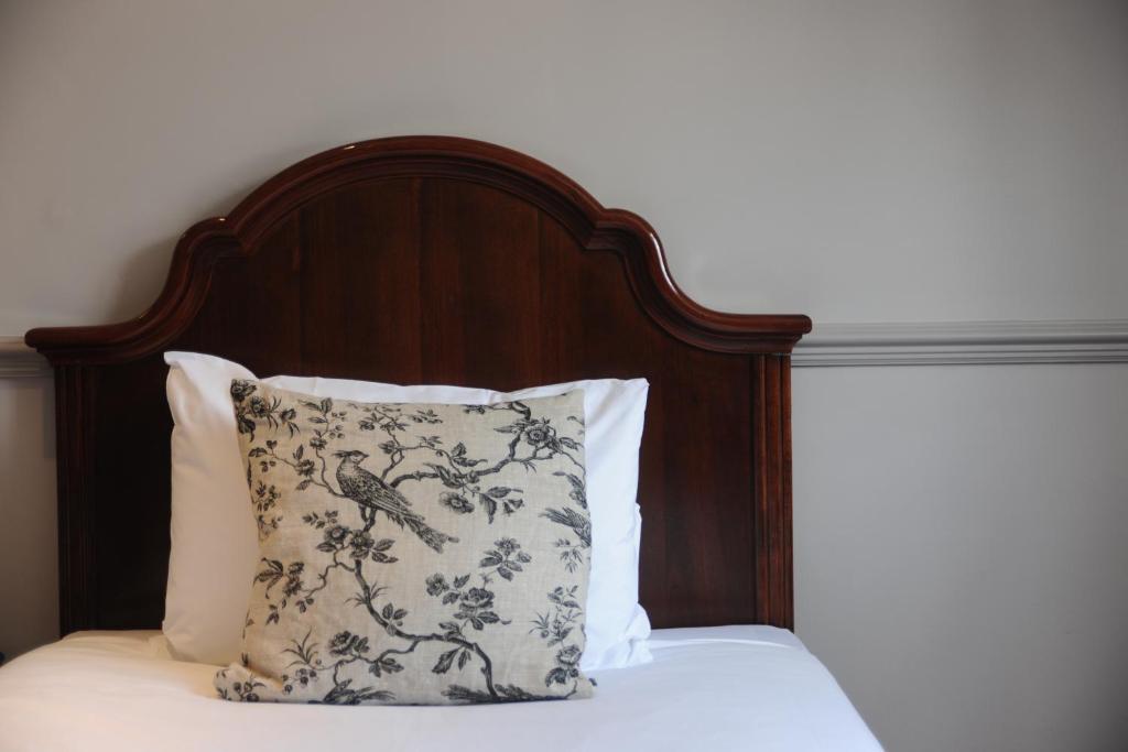 The Crown Hotel Framlingham Szoba fotó